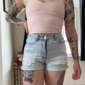 American Eagle Distressed Light Wash Denim Mom Shorts‎